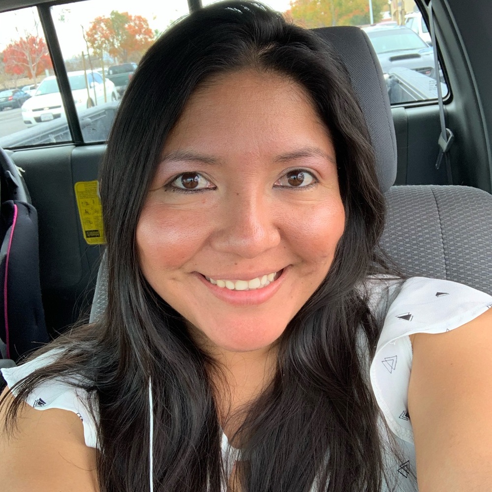 Meet your Posher, Cristina